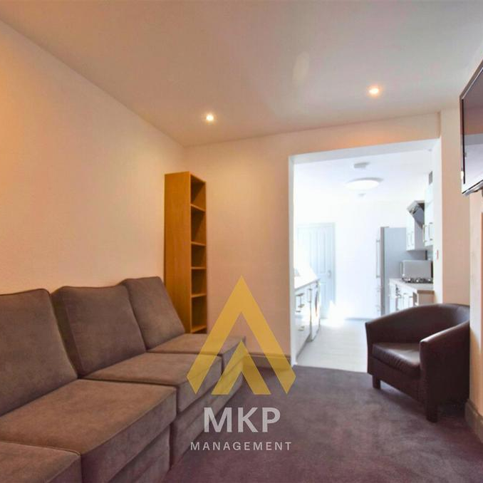 1 bedroom end of terrace house to rent - Photo 1