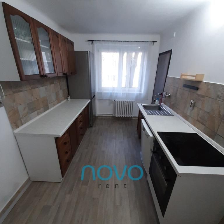 Pronájem bytu 2+1 58 m2 - Fotografie 1