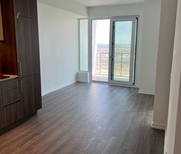 For Lease - 7890 Jane Street Unit# 5611, Vaughan, Ontario - Photo 1