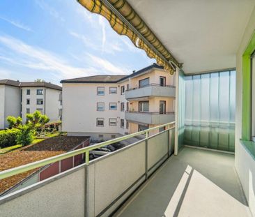 Zentral & renoviert: 4.5-Zimmer-Wohnung in Top-Zustand - Photo 5