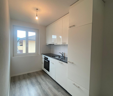 Moderne 3.5-Zimmerwohnung mit grossem Balkon im 2. Stock - Foto 4