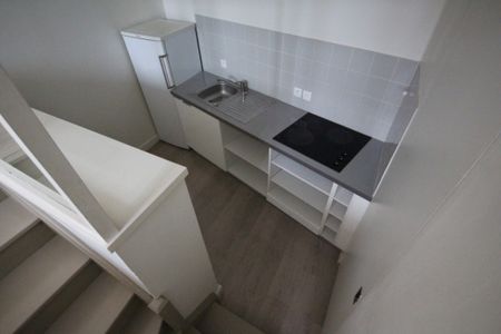 T2 en duplex de 37.27 m², place de la République réf 4335 - Photo 2