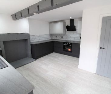 4 bedroom terraced house to rent - Photo 6