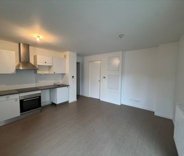 Location Appartement 2 pièces 39m² - Photo 4