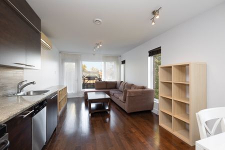 2487 Rue Champagne, apt. 402 - Photo 2