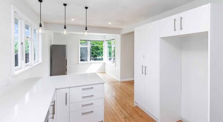 Beautifully Updated Home in a Sought-After Location - Photo 3