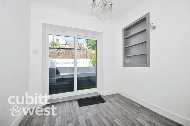 2 bedroom terraced house to rent - Photo 1