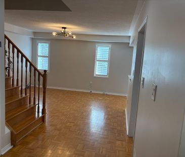 For Lease - 146 Hollywood Hill Circle, Vaughan, Ontario - Photo 2