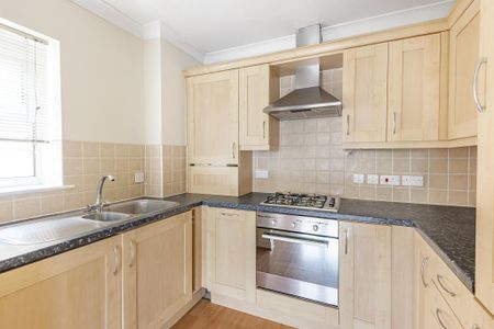 2 bedroom flat to rent - Photo 3