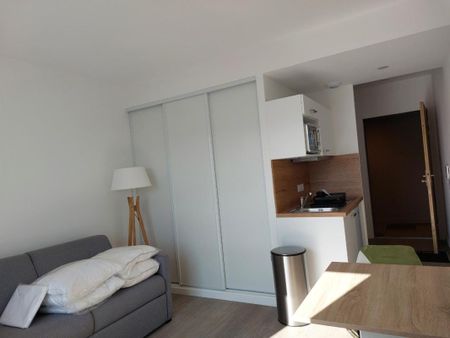 Appartement T1 à louer La Roche Sur Yon - 21 m² - Photo 2
