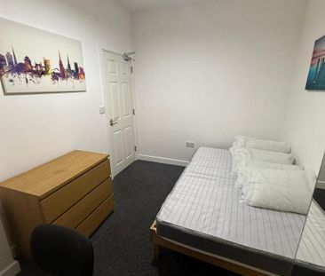 4 bedroom house share to rent - Photo 1