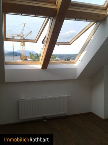 Dachgeschoßwohnung mit Galerie in bester Lage - Foto 2