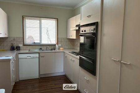 93 Twelfth Street, 3500, Mildura Vic - Photo 2
