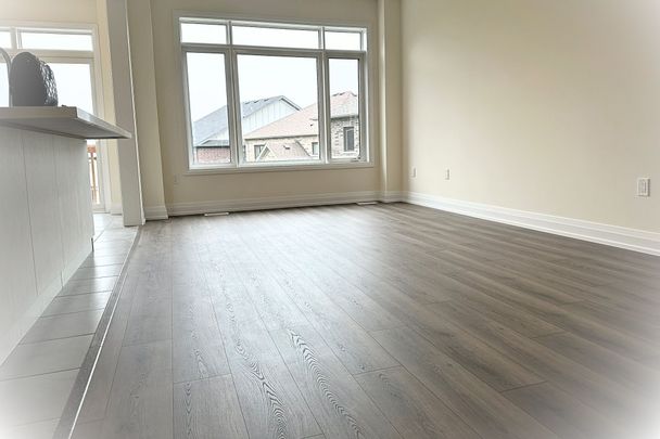 For Lease - 54 Bearberry Road, Springwater, Ontario - Photo 1