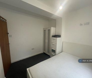 1 bedroom in a house share to rent - Photo 6