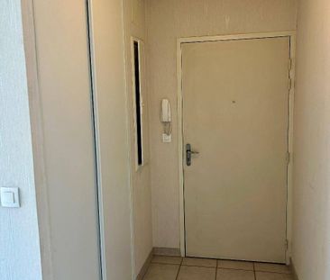 Location appartement 2 pièces 57.2 m² à Vienne (38200) 4 - Photo 5