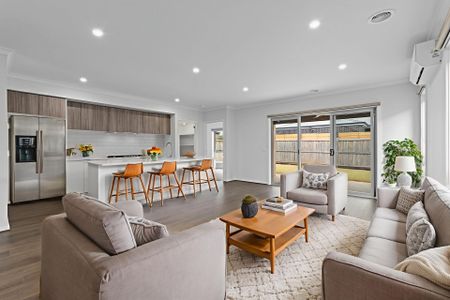 50 Ashbury Boulevard, Armstrong Creek - Photo 2