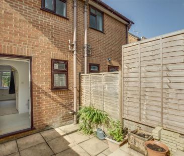 1 bedroom terraced house to rent - Photo 3
