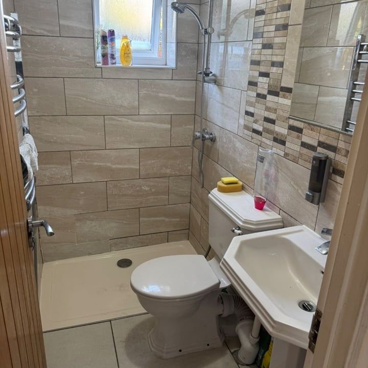 Room in a Shared House, Tennyson Road, E15 - Photo 1