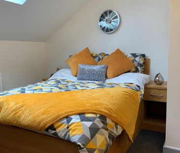 Room in a Shared Flat, Regent Road, LE1 - Photo 3