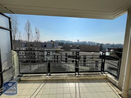 Location Appartement 3 pièces 71m² CALUIRE ET CUIRE 69300 - Photo 1