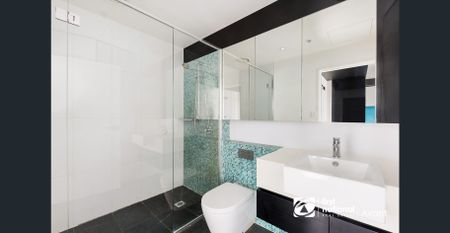 1905/241 Harbour Esplanade, Docklands, Vic 3008 - Photo 5