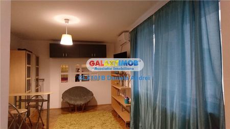 GARSONIERA DE INCHIRIAT UNIVERSITATE PARC CISMIGIU 275 euro - Fotografie 3