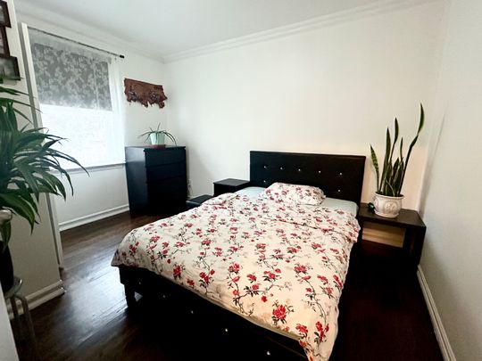 For Lease - 94 East 27th Street, Hamilton, Ontario - Photo 1