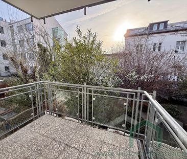 ** 2-Zimmer-Wohnung mit Balkon, Einbauküche und TG-Stellplatz im Ze... - Photo 6