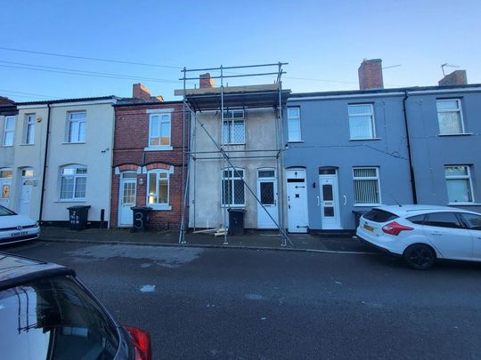 3 bedroom terraced house to rent - Photo 1