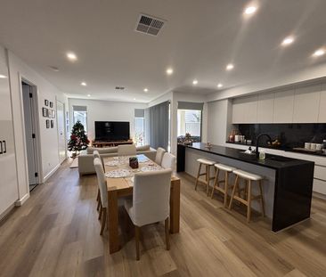 50 Bartel Bvd, Victor Harbor SA 5211 - House For Rent | Domain - Photo 1