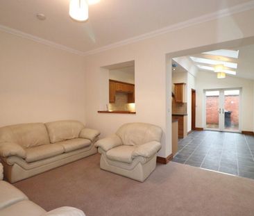 Terraced House in Warwick Road, Carlisle - Photo 3