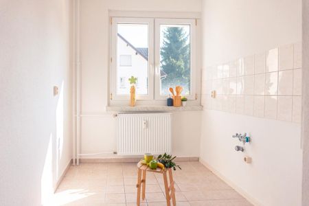 Helle 2-Raum-Wohnung mit Balkon - Photo 2