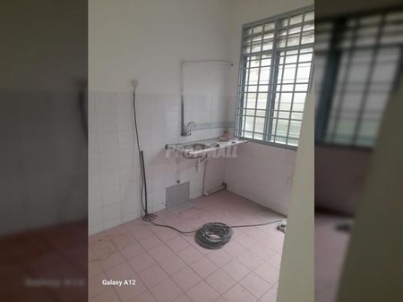 BANDAR ARMADA PUTRA DOUBLE STOREY TERRACE HOUSE FOR RENTAL AT PULAU INDAH, KLANG - Photo 4