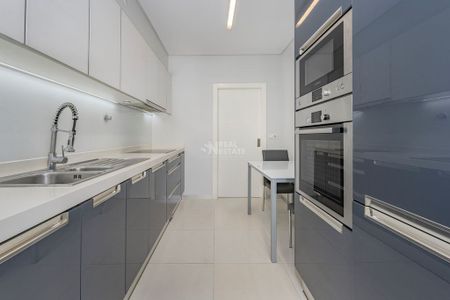 Luxury Flat for rent in Funchal, Madeira - Photo 2