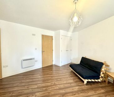 2 Bed Flat, Webber Street, SE1 - Photo 3