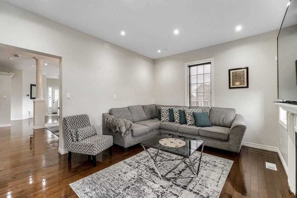 For Lease - 1200 Langley Circle, Oshawa, Ontario - Photo 1