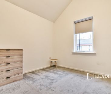 house to rent Elisabeth Gardens, SK5 - Photo 5