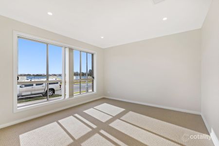 Apply Now - Century 21 &vert; the Paramount Group - Photo 3