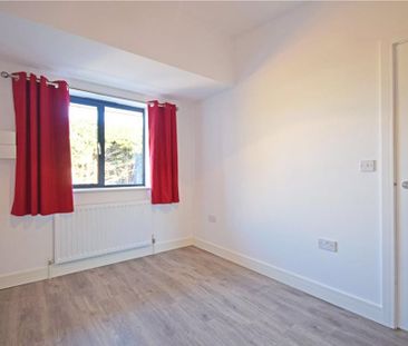1 bedroom terraced house to rent - Photo 2