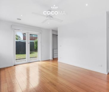 Modern Family Comfort in a Prime Cheltenham Location - Photo 3