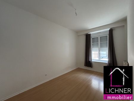 Location Appartement 4 pièces 141m² ST AVOLD 57500 - Photo 4