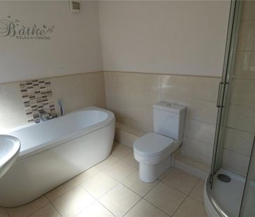 3 bedroom terraced house to rent - Photo 5