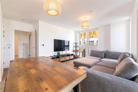 3 bedroom flat to rent - Photo 2
