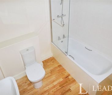 2 bedroom apartment to rent Peartree House, South Road, Harlow, CM20 - Photo 5