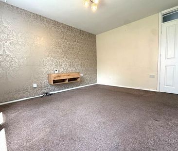 Bristol Close, Blackburn. Lancs. BB1 1BA - Photo 2