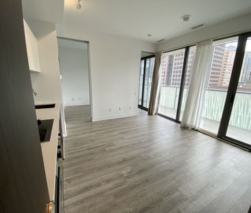 For Lease - 50 Charles Street Unit# 901, Toronto, Ontario - Photo 2