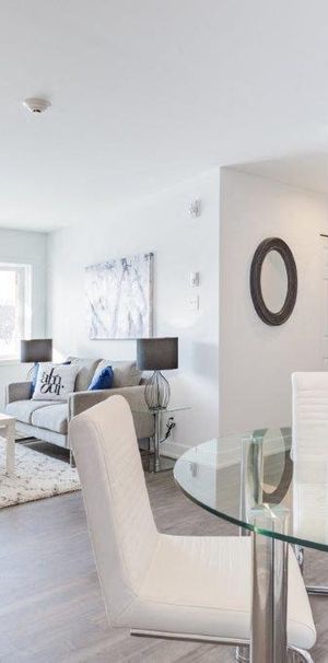 1 Bedroom, Large - 420 Blvd Cité Des Jeunes, Gatineau - Photo 1