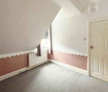 3 bedroom terraced house to rent - Photo 6