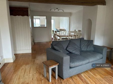 2 bedroom terraced house to rent - Photo 2
